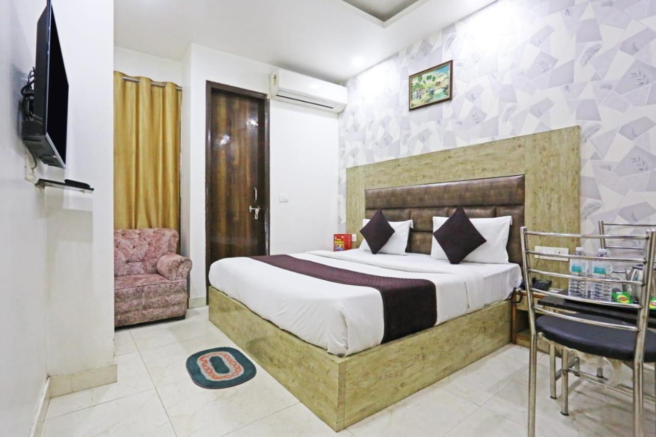 Hotel Broadway Near Delhi Airport New Delhi Buitenkant foto