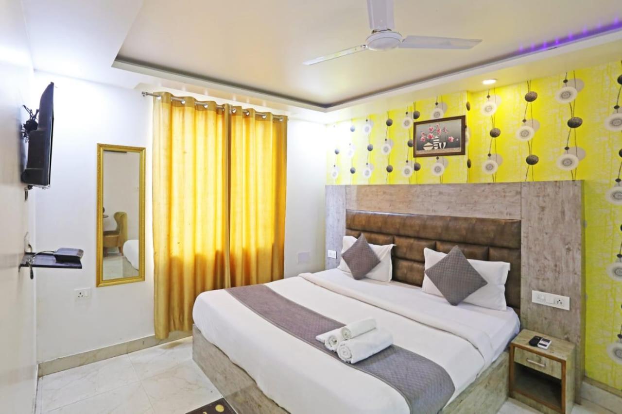 Hotel Broadway Near Delhi Airport New Delhi Buitenkant foto