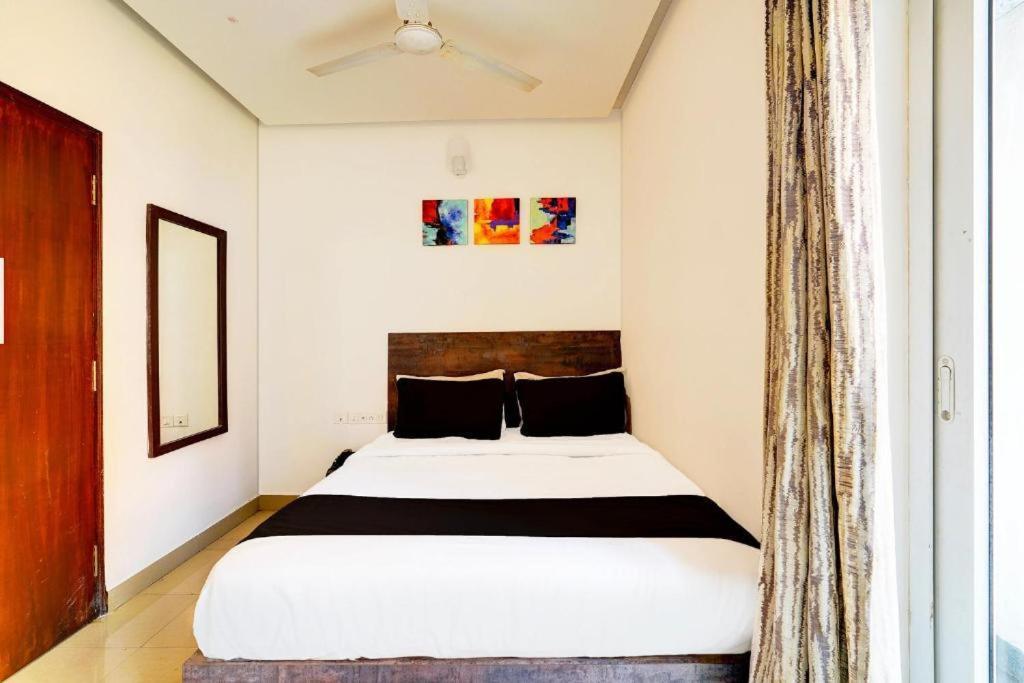 Hotel Broadway Near Delhi Airport New Delhi Buitenkant foto